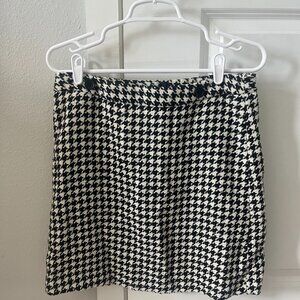 Banana Republic Houndstooth A-Line Mini Skirt